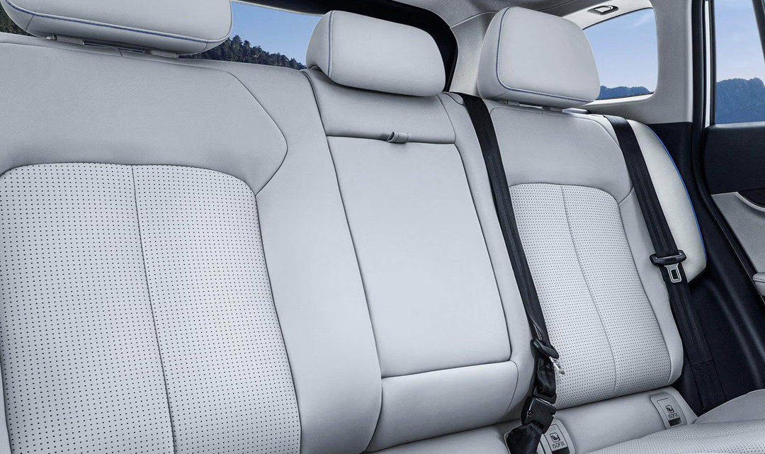 Blackwells Omoda Jaecoo